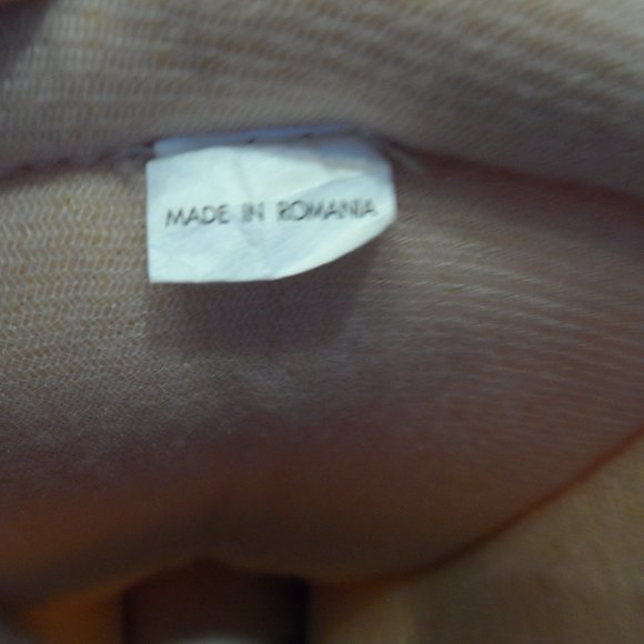 Marc Jacobs Yellow-Gray Logo Moon Boots Size L- 9.5M - Picture 13 of 16